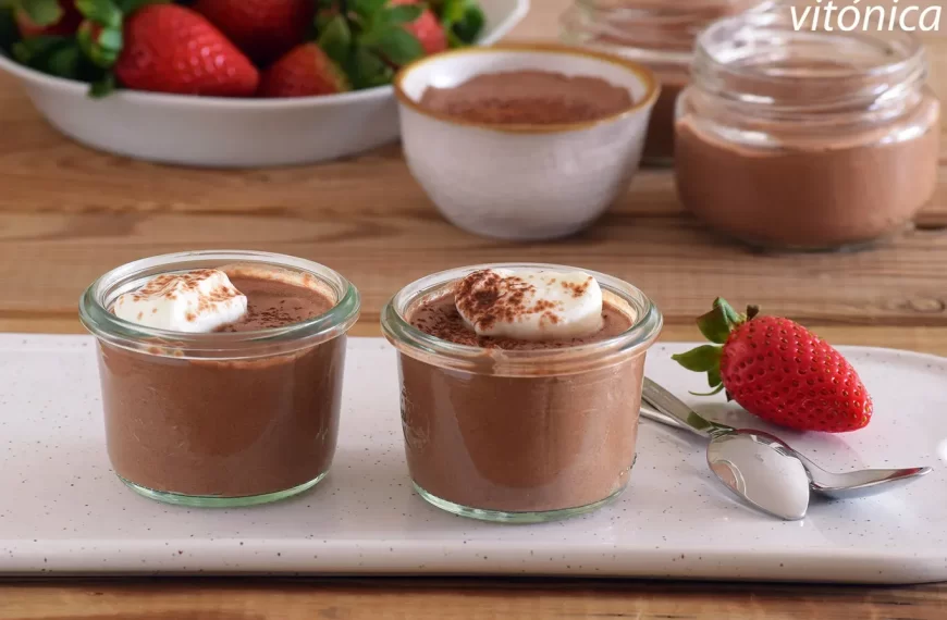 Postre de chocolate saludable: receta fácil de dos ingredientes
