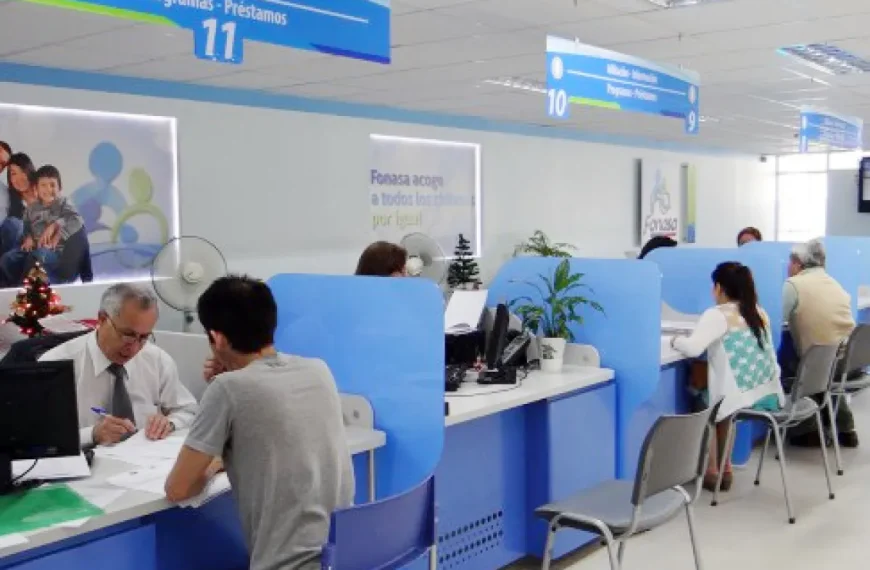 Funcionarios Múltiples Contratos: Un Estudio de Fiscalización