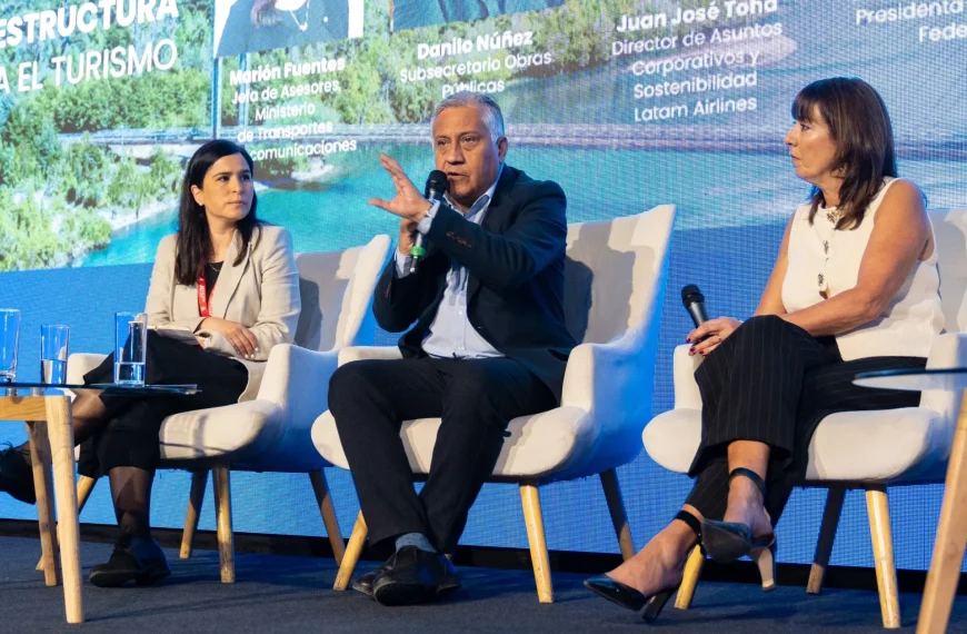 Inversión público-privada en turismo impulsa Chile y progreso