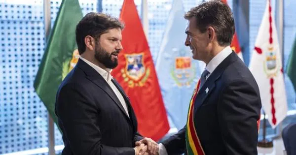 Relaciones Chile-Bolivia: Boric celebra cambio de mando