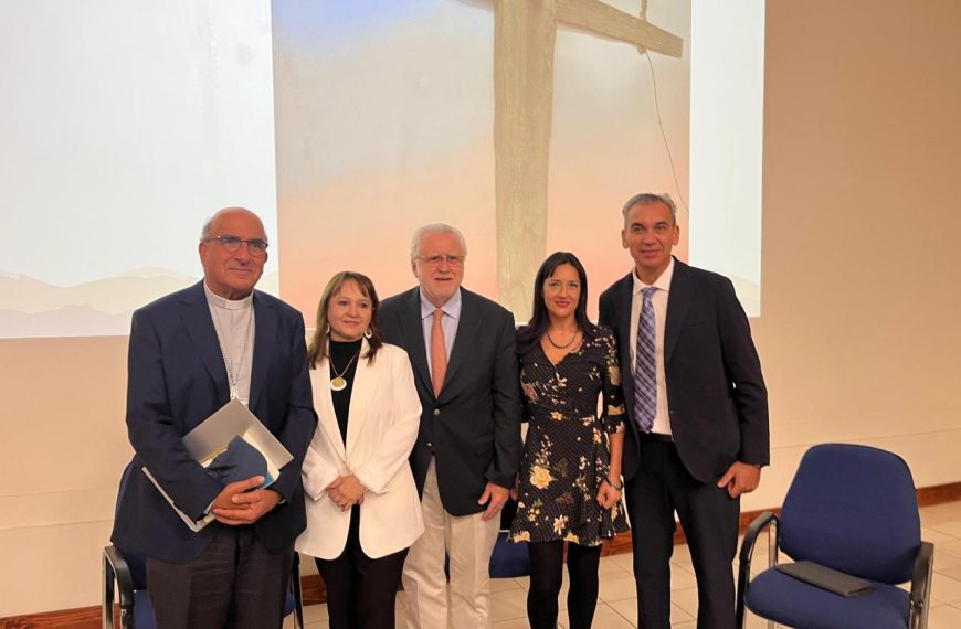 Historia de la Energía en la Región del Sol y su impacto en el futuro