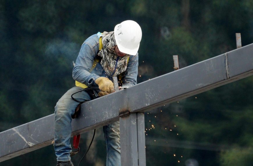 Reducción de jornada laboral: ¿Cómo afecta el mercado en Chile?